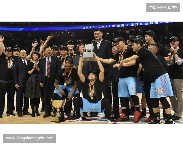 周琦即将加盟新疆男篮重返家乡队助力争夺新赛季冠军