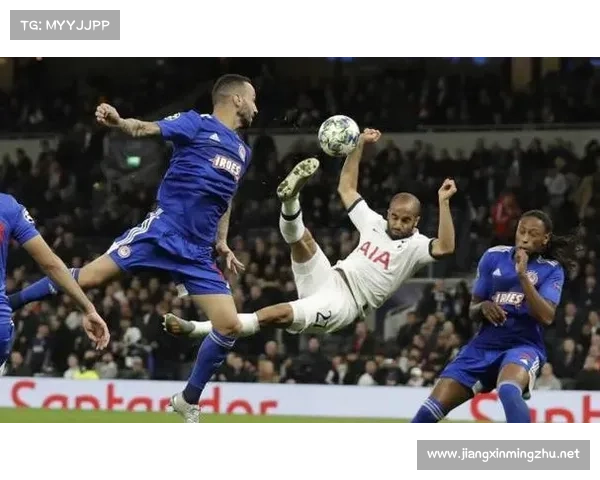 小卢卡斯在巴黎始终替补出场的原因分析及其背后的战术考量